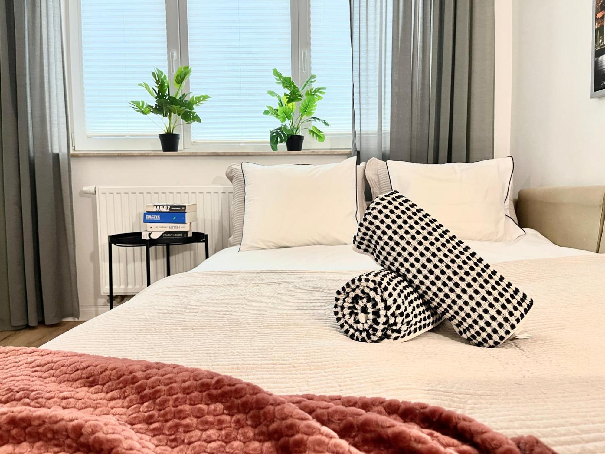 Apartel24pl Mozart Warszawa