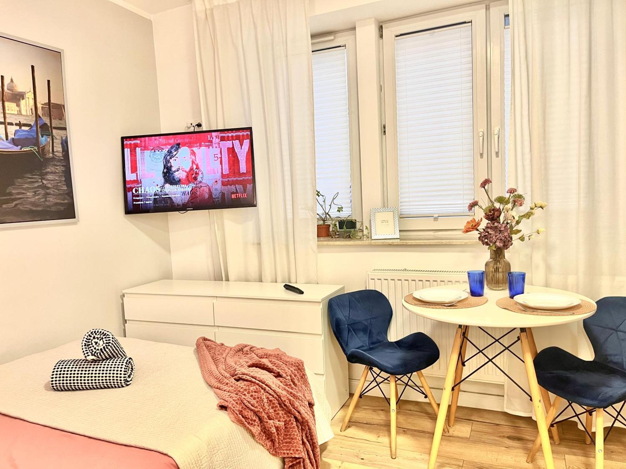 Butas Apartel24pl Mozart Warsaw