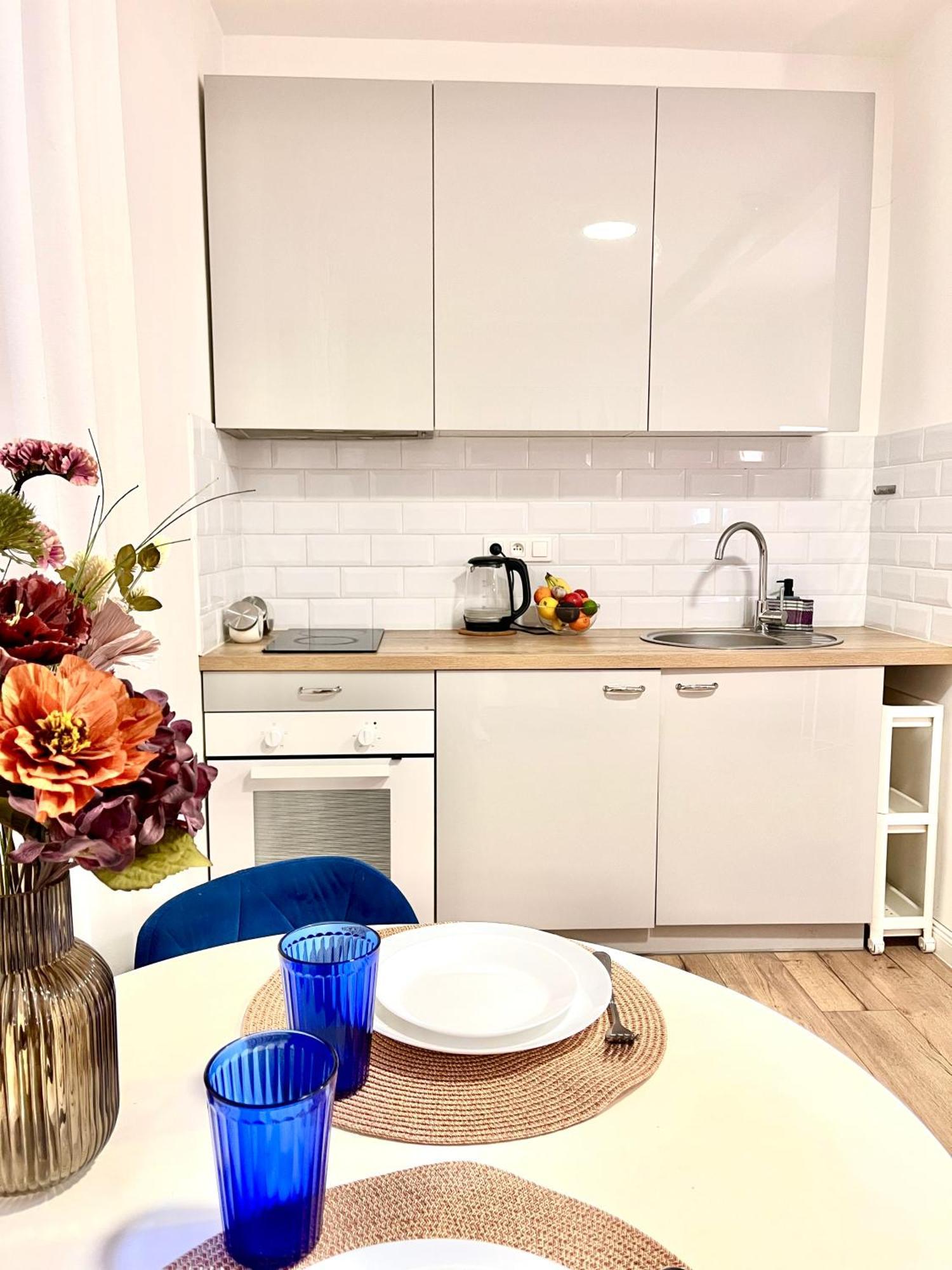 Apartel24pl Mozart Warszawa